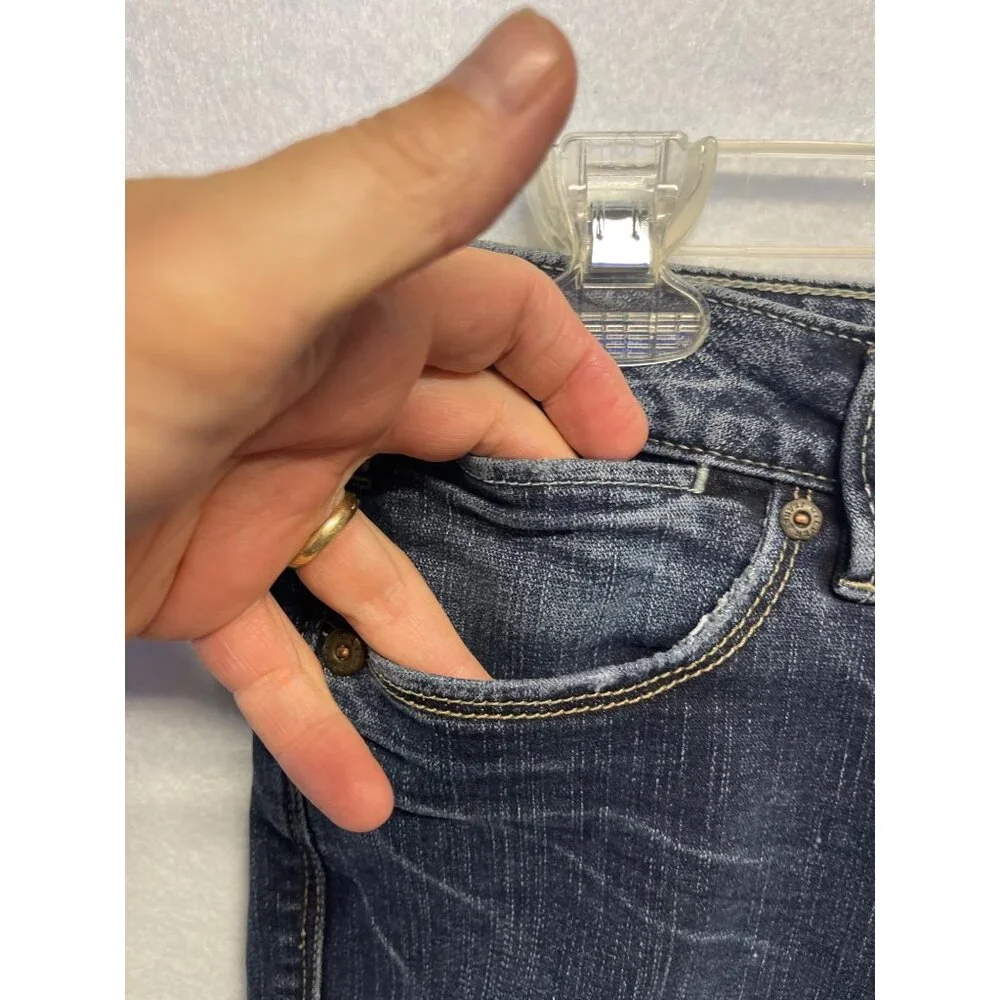 Silver Jeans Santorini Women's Size 28 Cropped Denim Capri Blue Jeans - Picture 3 of 15